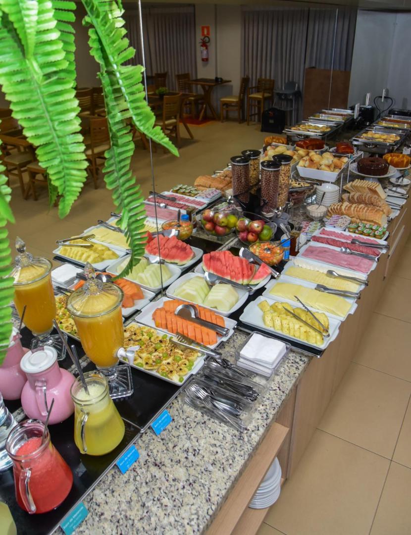 Hotel Plaza Garden Cascavel  Exterior photo